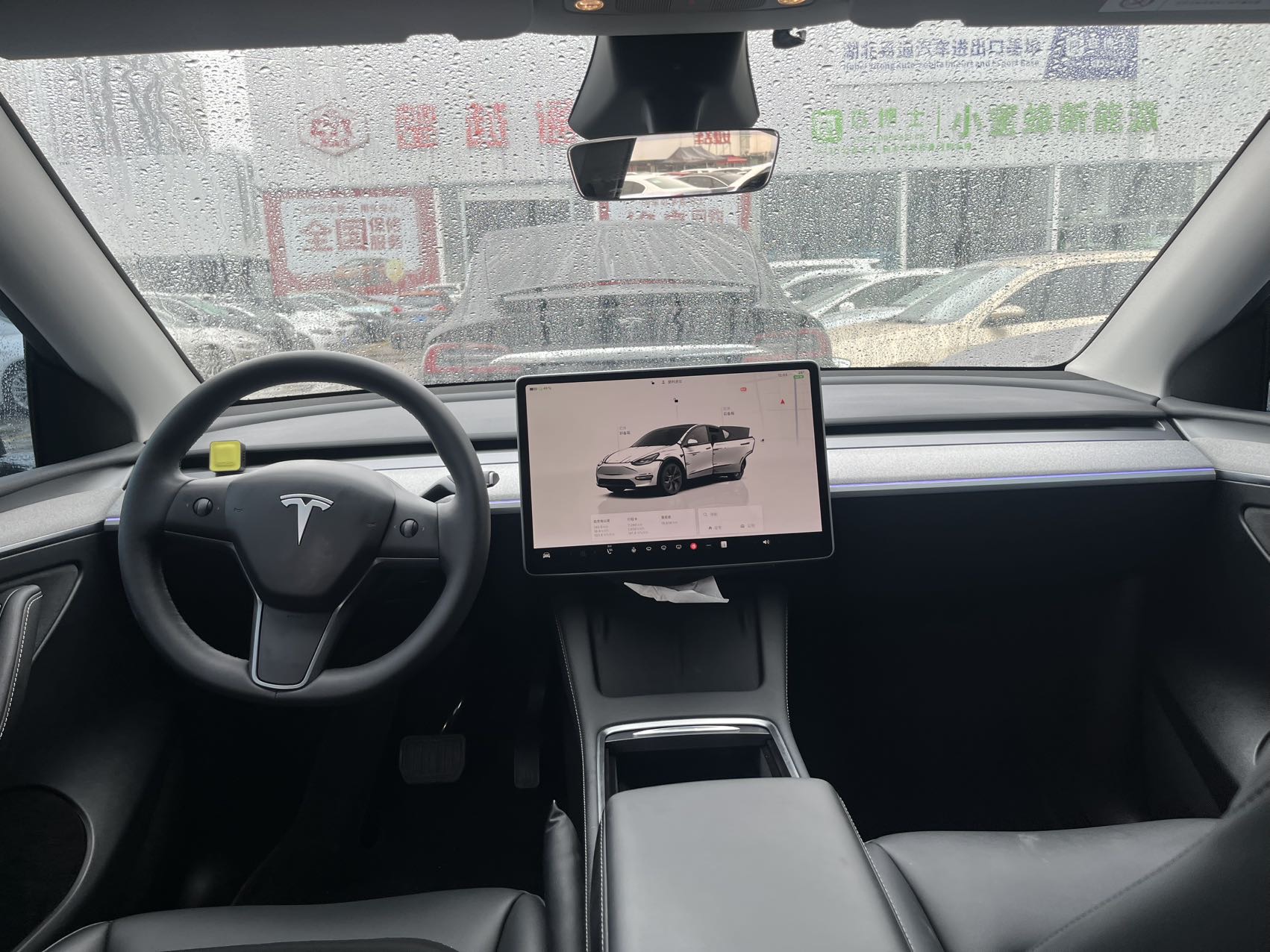 Tesla Model Y 2024 car image #5
