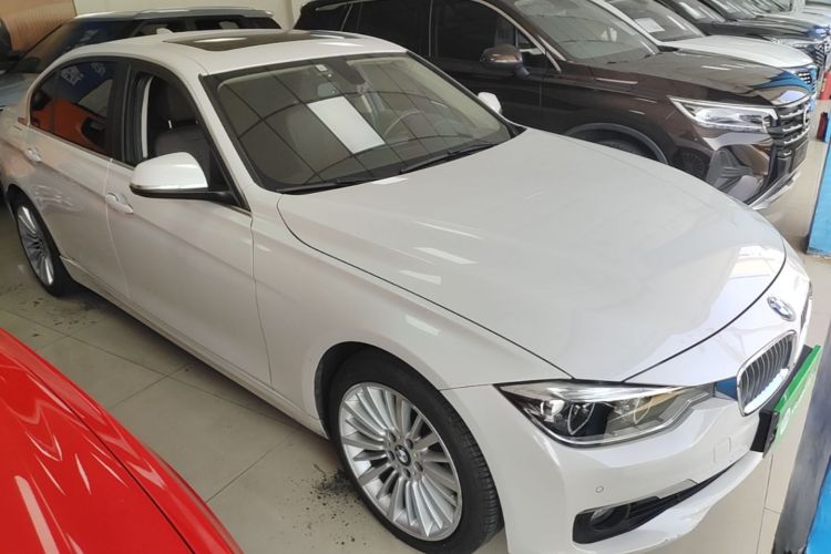 BMW 3 Series 2018 car image #4