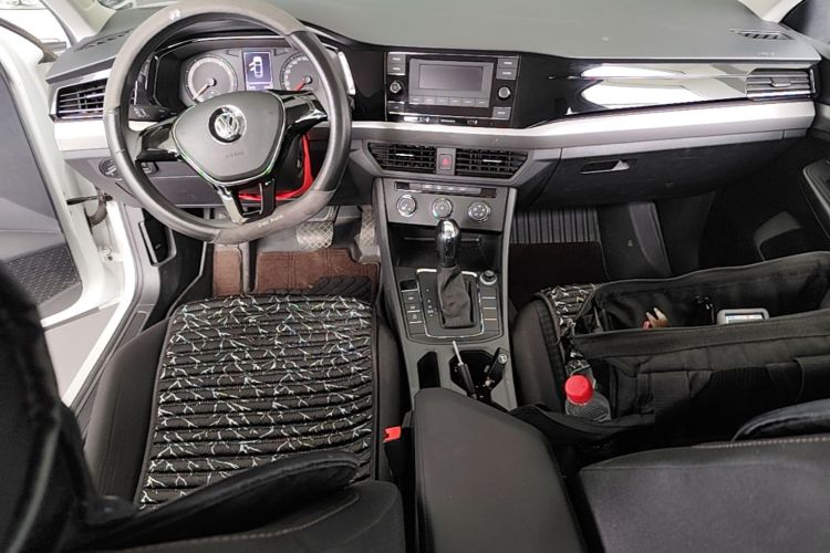 Volkswagen Bora 2020 car image #10