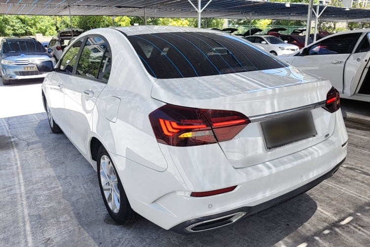 GEELY Emgrand 2021 #5 GEELY Emgrand 2021 car image #5