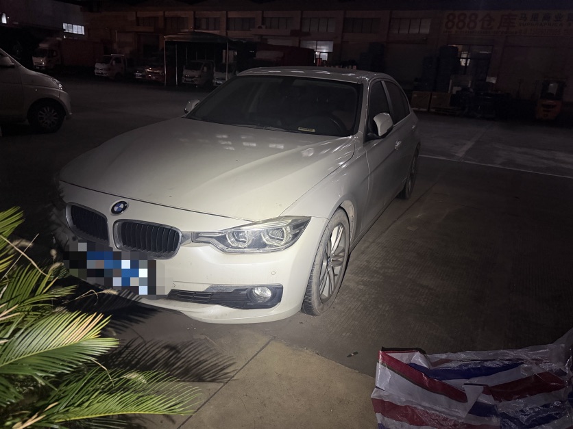 BMW 3 Series 2016 BMW 3 Series 2016 car image