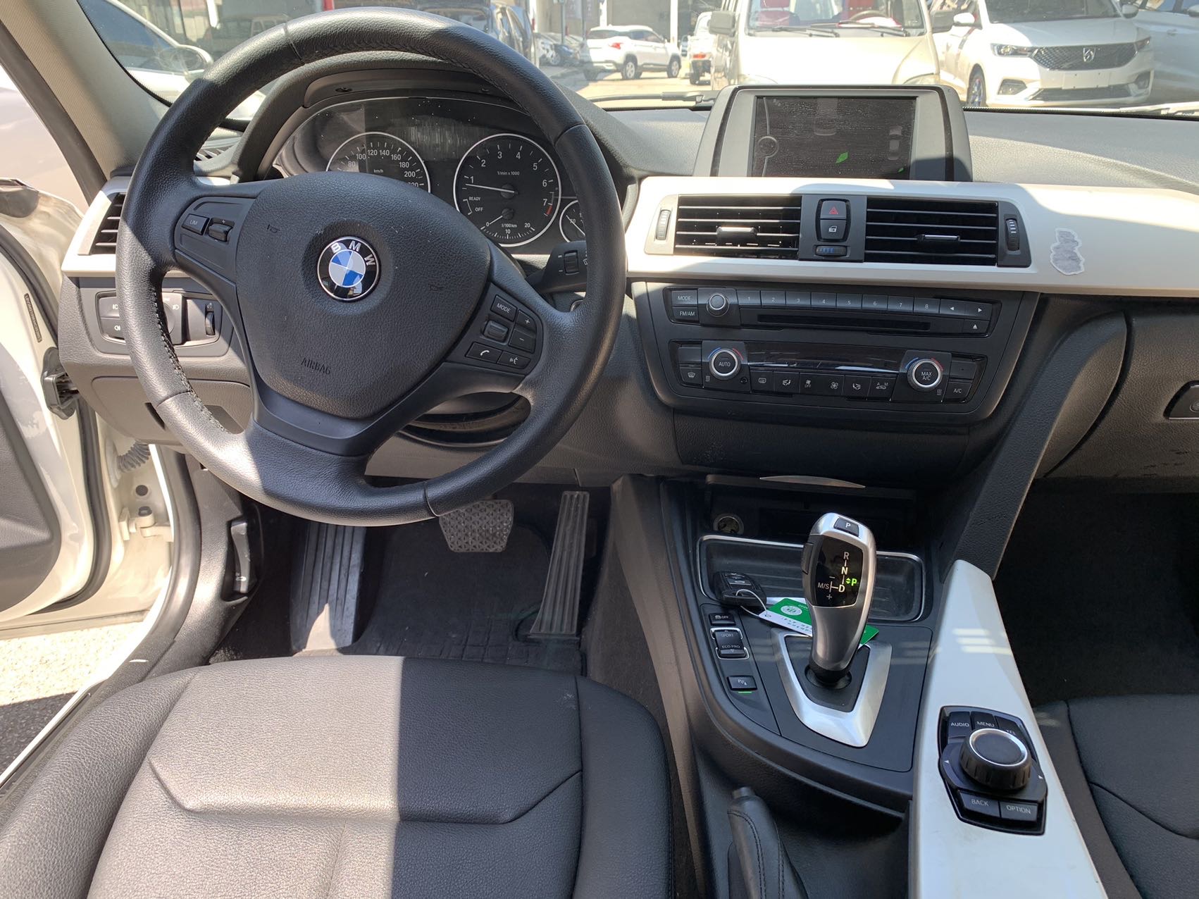 BMW 3 Series 2014 #12 BMW 3 Series 2014 car image #12