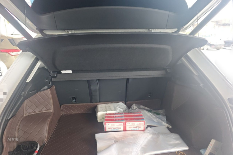 Audi Q3 2020 car image #21