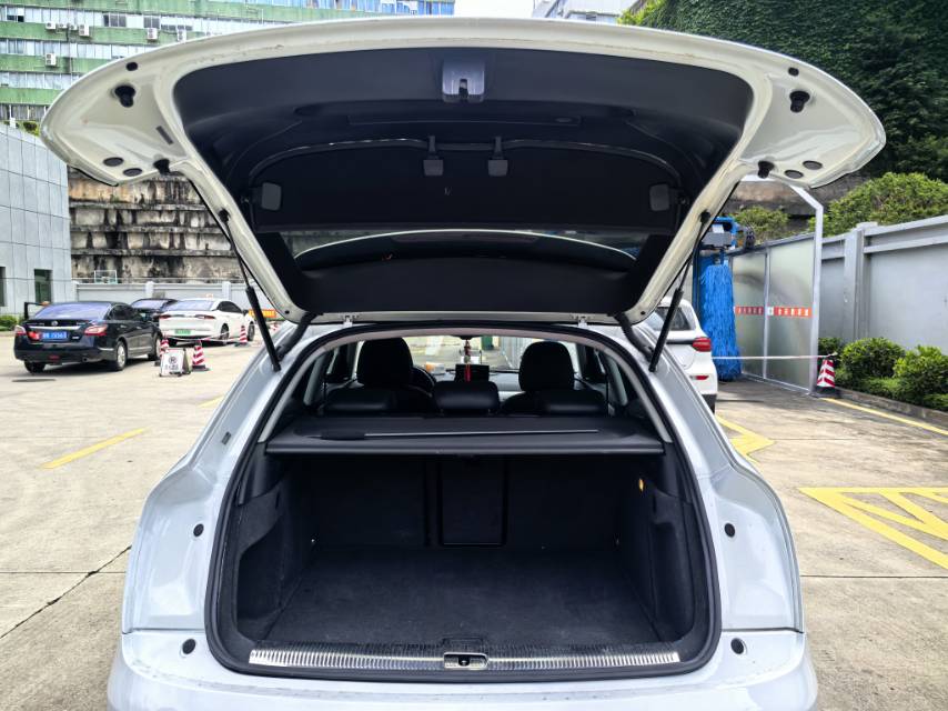 Audi Q3 (Imported) 2014 car image #13