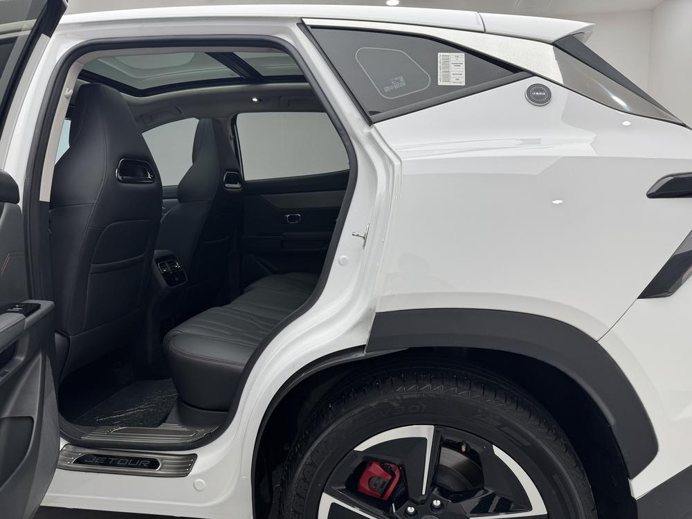 Jetour Dashing 2025 car image #18