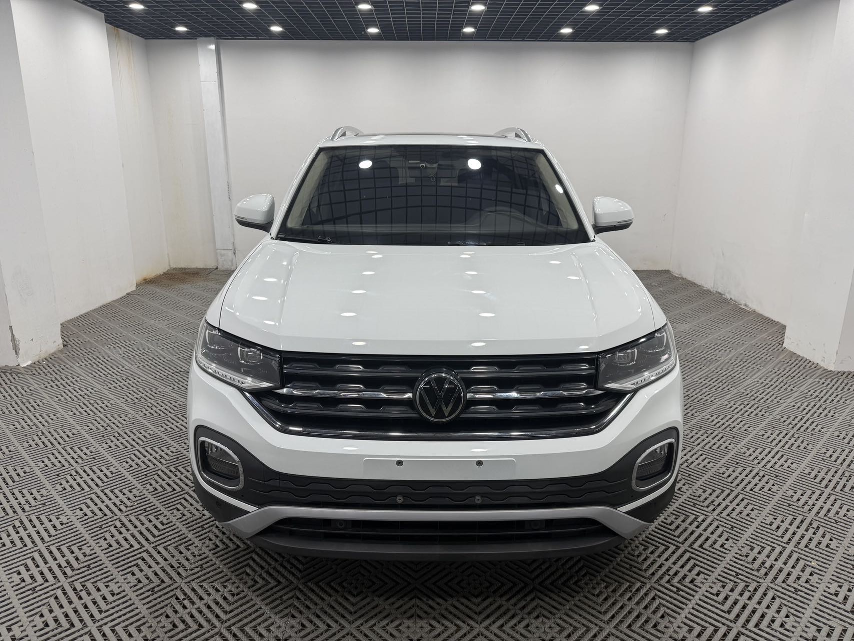 Volkswagen Tacqua 2023 изображение автомобиля #3