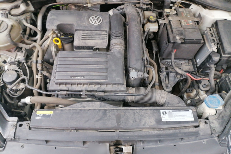 Volkswagen Golf 2019 car image #22