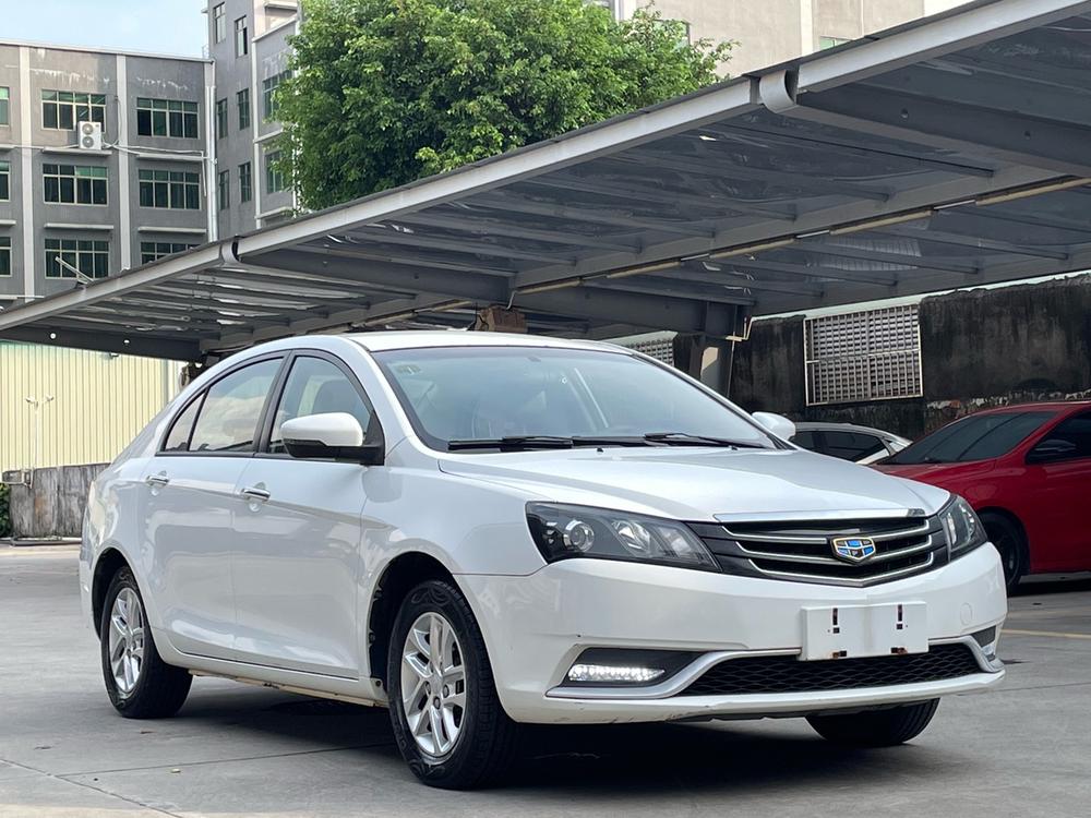 GEELY Emgrand 2016 car image #3