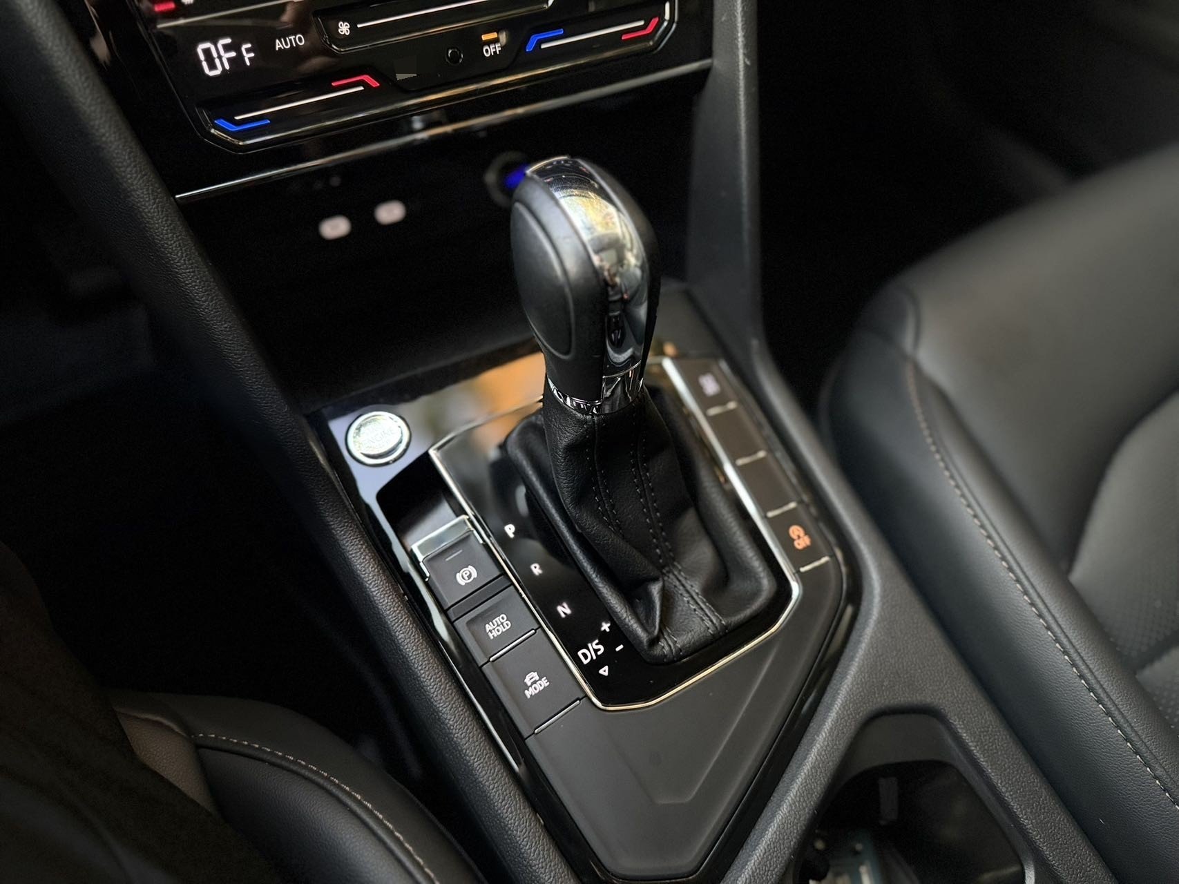 2022 immagine di auto #7