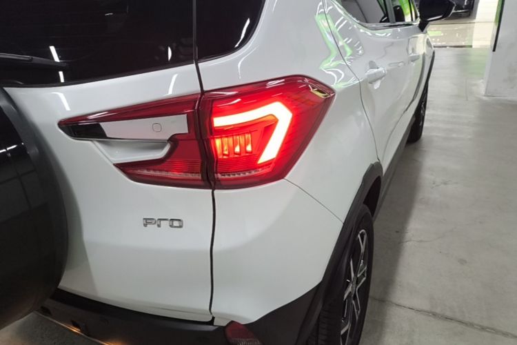 BYD Yuan Pro 2022 car image #8