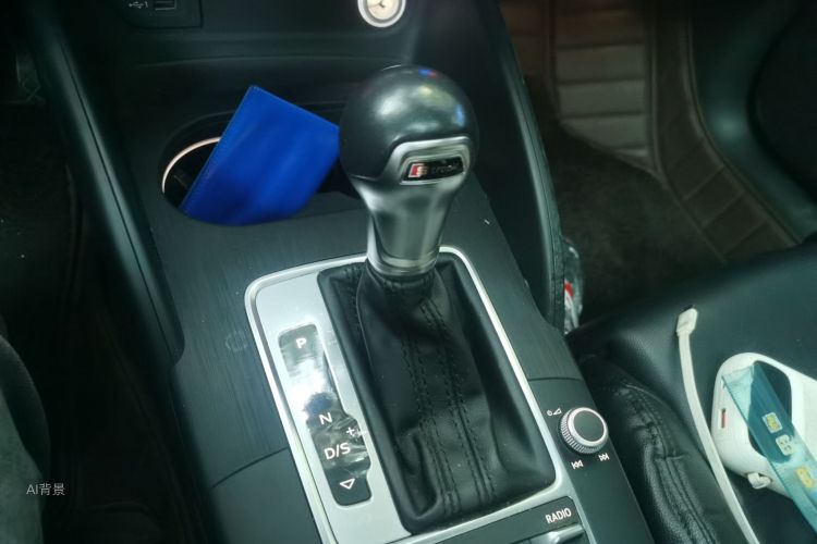Audi A3 2017 car image #16