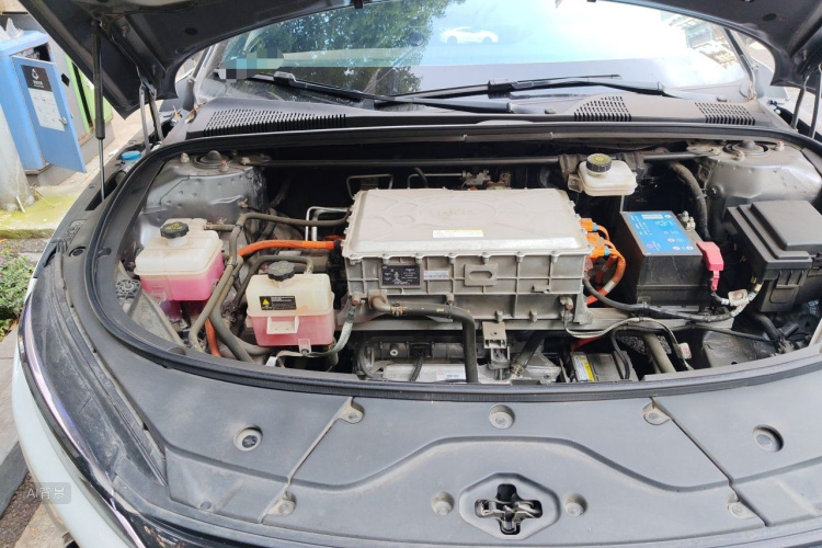 BYD Han 2022 immagine di auto #22