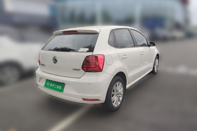 Volkswagen Polo 2015 #5 Volkswagen Polo 2015 car image #5