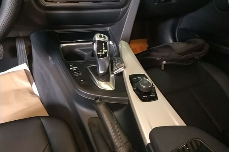 BMW 3 Series 2015 #14 BMW 3 Series 2015 car image #14