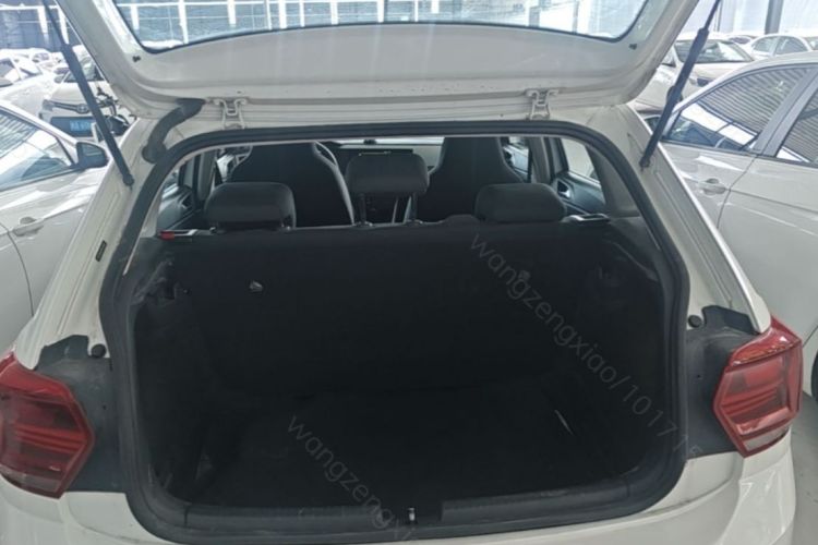 Volkswagen Polo 2023 car image #19