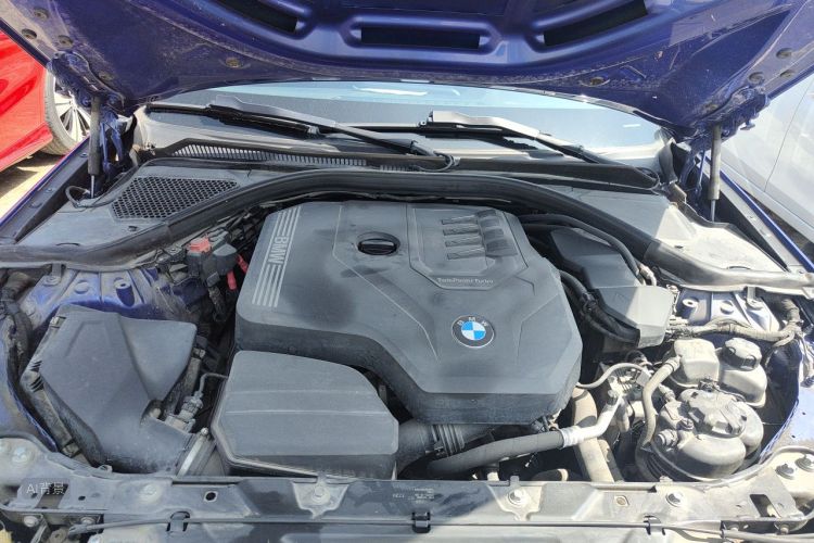 BMW 3 Series 2020 car image #22