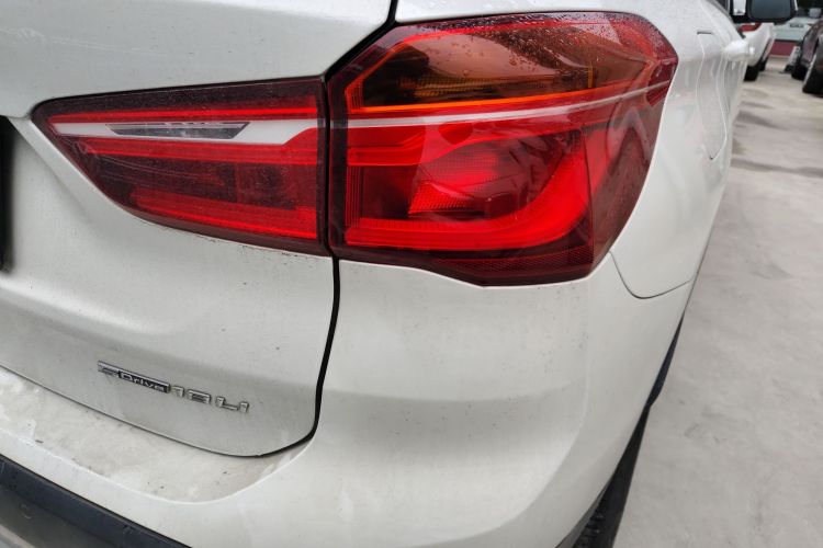 BMW X1 2019 #8 BMW X1 2019 car image #8