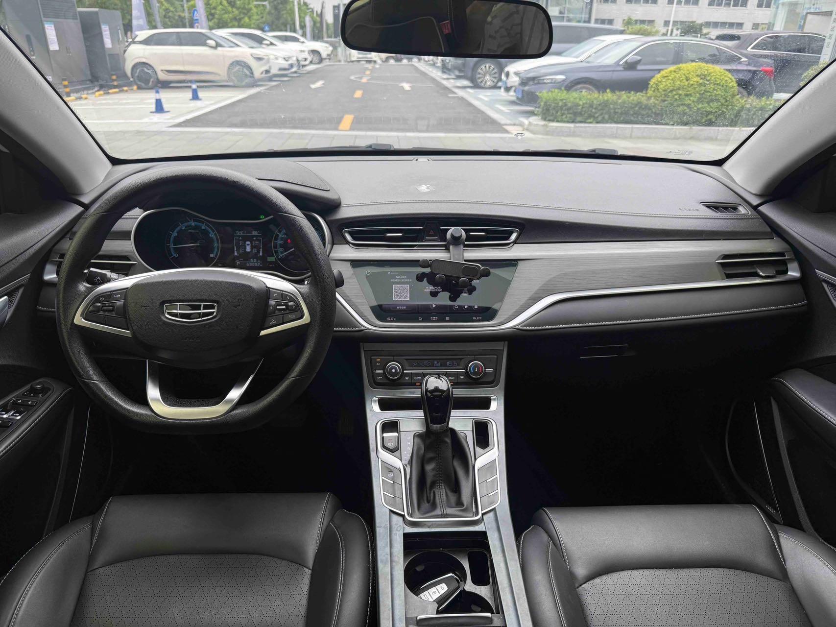 GEELY Emgrand 2021 car image #5
