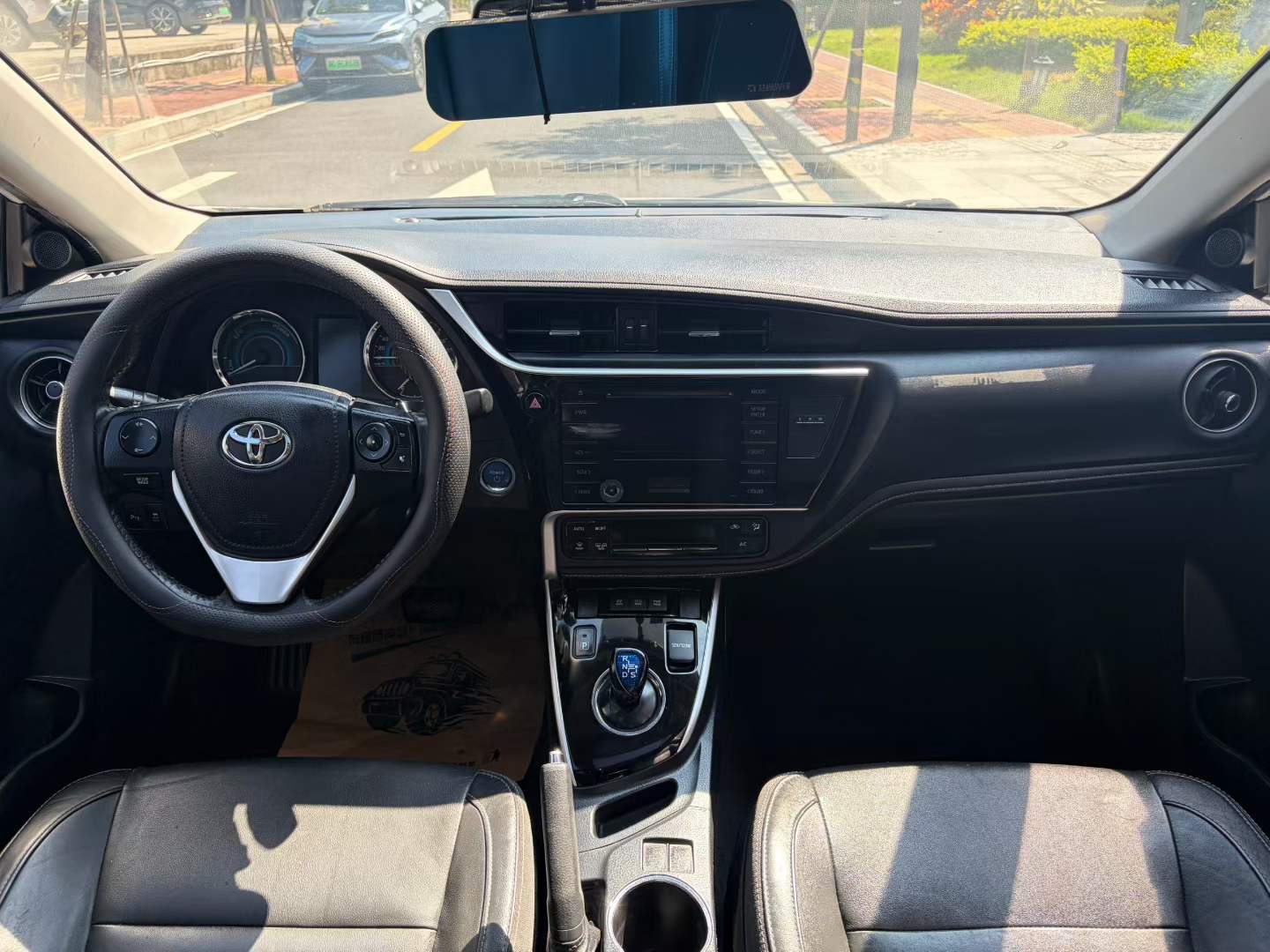 Toyota Corolla 2018 #4 Toyota Corolla 2018 car image #4