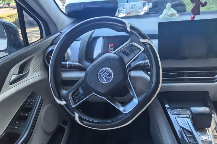 BYD Yuan Pro 2021 car image #11