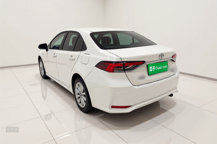 Toyota Corolla 2025 #5 Toyota Corolla 2025 car image #5