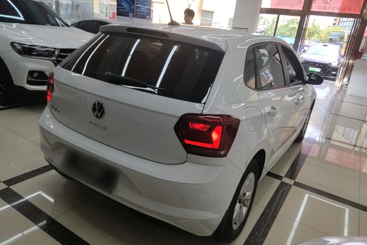 Volkswagen Polo 2021 car image #7