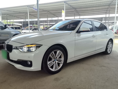 BMW 3 Series 2017 BMW 3 Series 2017 car image