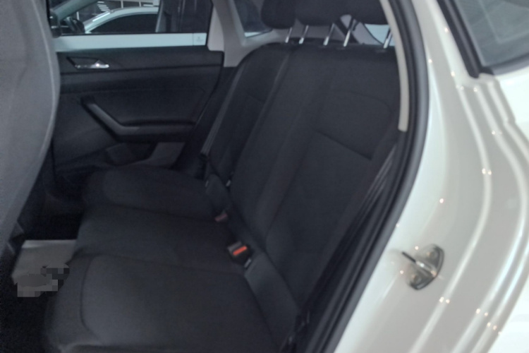 Volkswagen Polo 2020 car image #17
