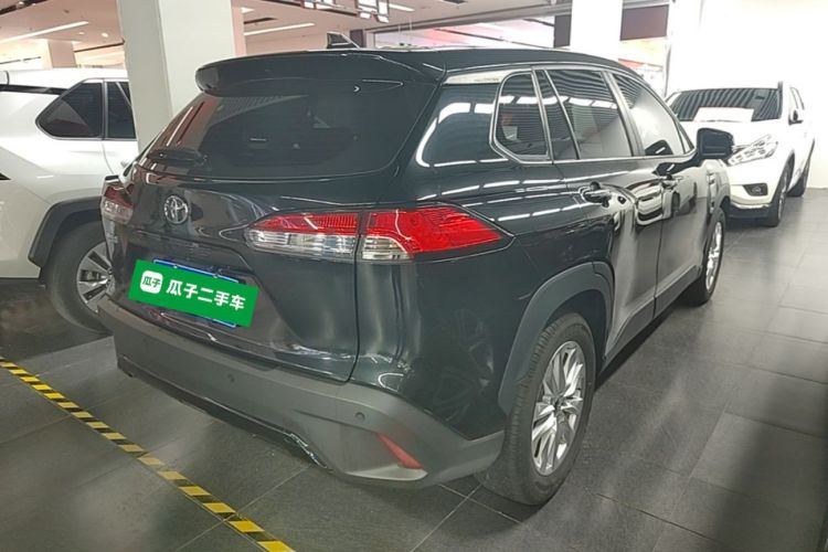 Toyota Corolla Cross 2024 immagine di auto #7