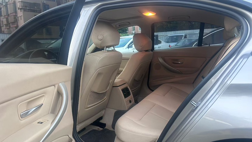 BMW 3 Series 2015 car image #8