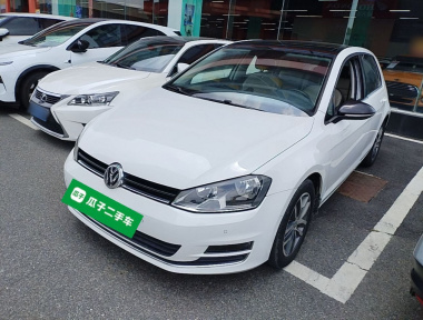 Volkswagen Golf 2017 Volkswagen Golf 2017 car image
