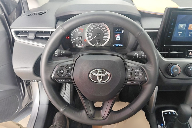 Toyota Corolla Cross 2022 car image #11