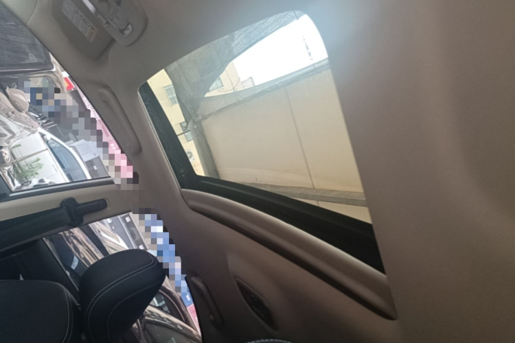 GEELY Emgrand 2019 #18 GEELY Emgrand 2019 car image #18