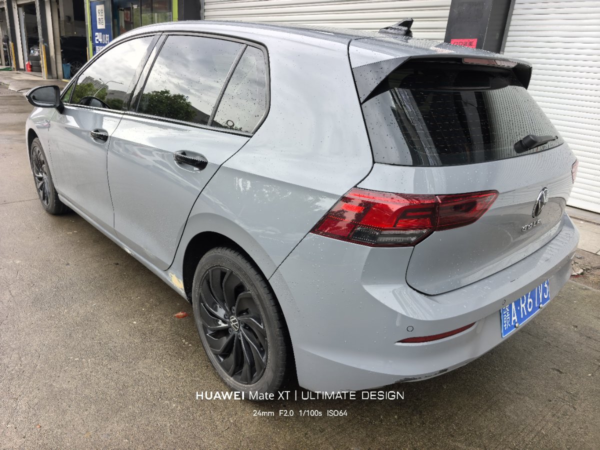 Volkswagen Golf 2023 #9 Volkswagen Golf 2023 صورة سيارة #9