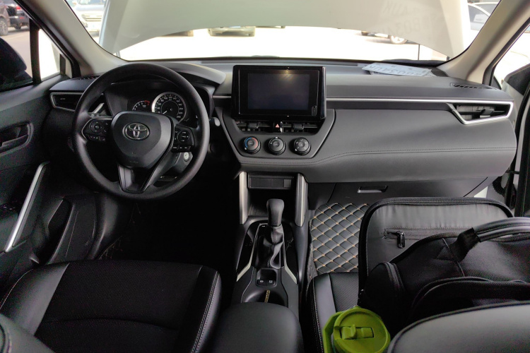 Toyota Corolla Cross 2022 car image #10