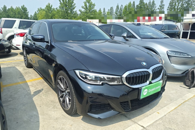 BMW 3 Series 2021 #4 BMW 3 Series 2021 car image #4