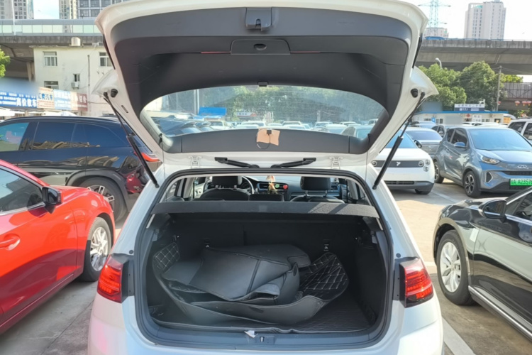 Volkswagen Golf 2018 #21 Volkswagen Golf 2018 car image #21