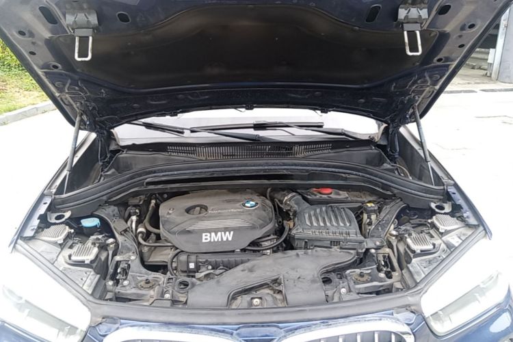 BMW X1 2018 #22 BMW X1 2018 car image #22