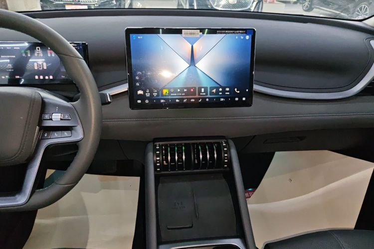 比亚迪 元PLUS 2025 汽车图片 #17