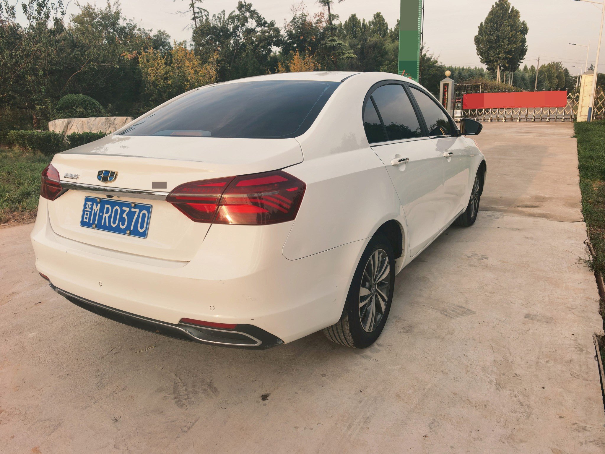 GEELY Emgrand 2018 #7 GEELY Emgrand 2018 car image #7