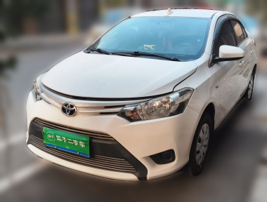 Toyota Vios 2015 Toyota Vios 2015 immagine di auto