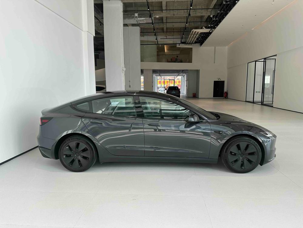 Tesla Model 3 2025 #7 Tesla Model 3 2025 immagine di auto #7