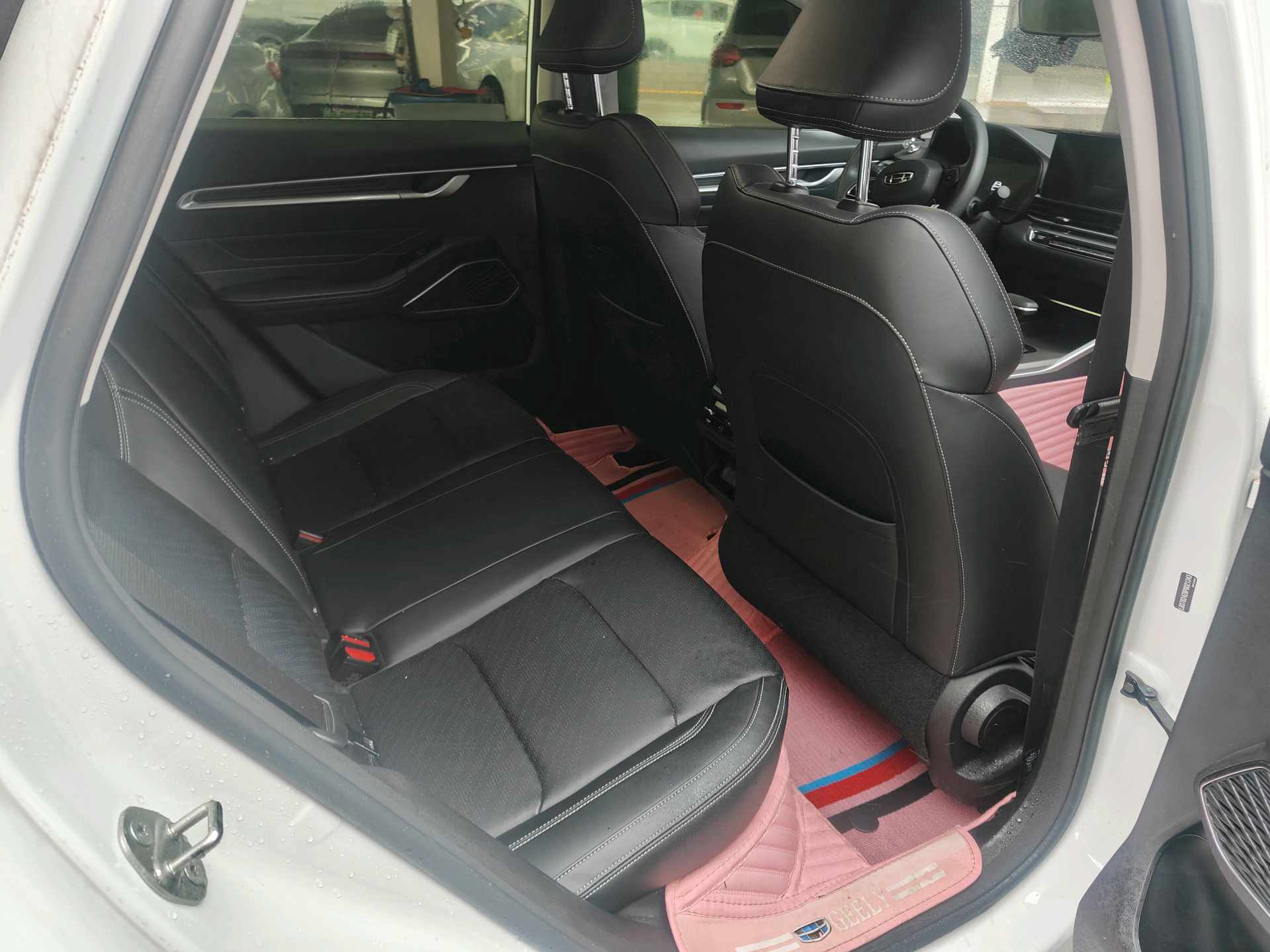 GEELY Emgrand 2023 immagine di auto #5