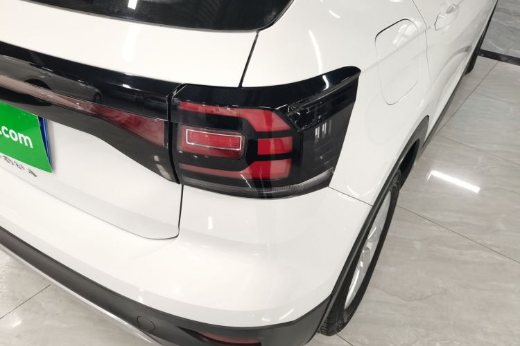 Volkswagen Tacqua 2020 car image #8