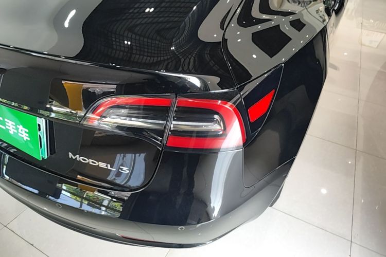 Tesla Model 3 2023 car image #8