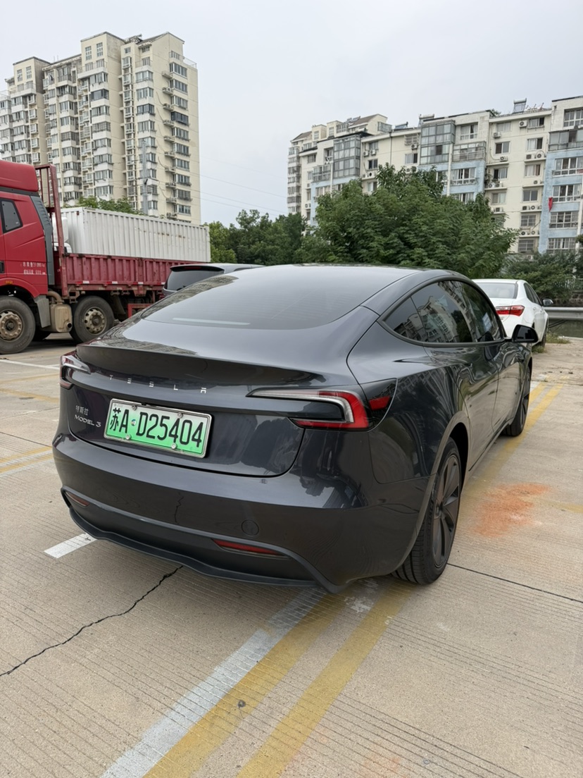 Tesla Model 3 2024 #5 Tesla Model 3 2024 car image #5
