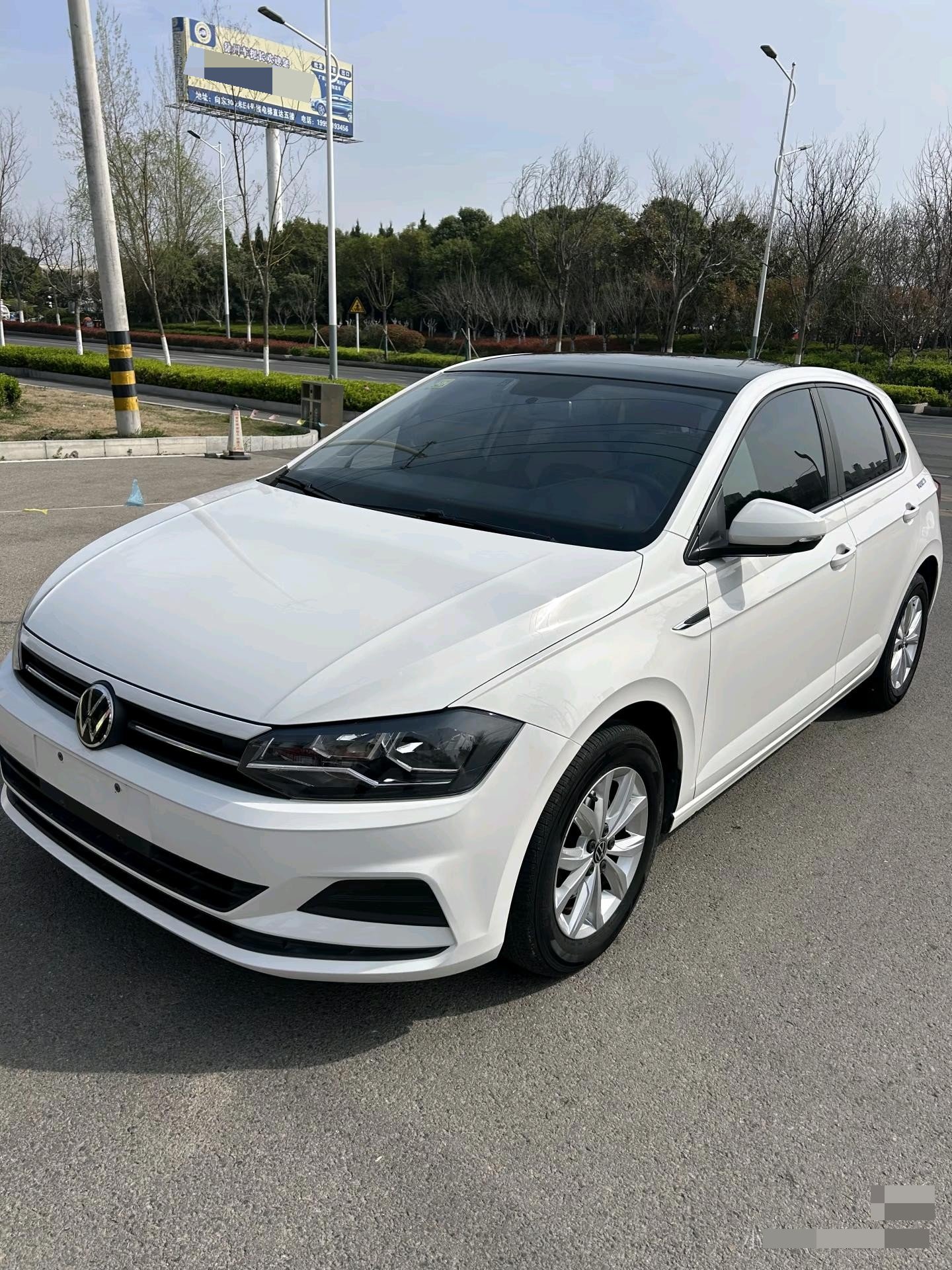 Volkswagen Polo 2022 car image 