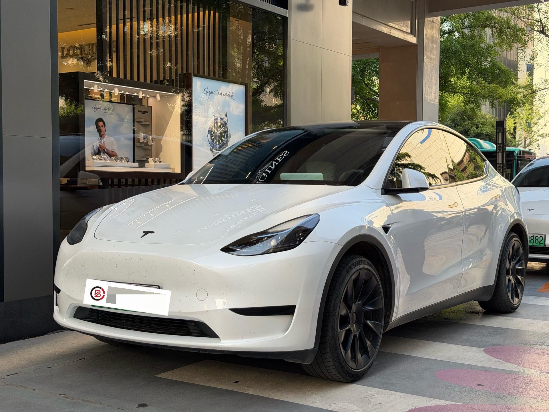 Tesla Model Y 2024 Tesla Model Y 2024 car image