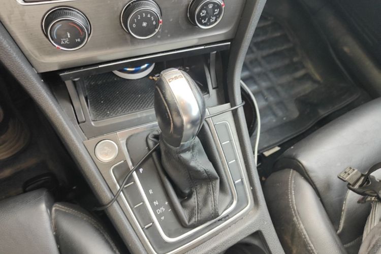 Volkswagen Golf 2015 #16 Volkswagen Golf 2015 car image #16