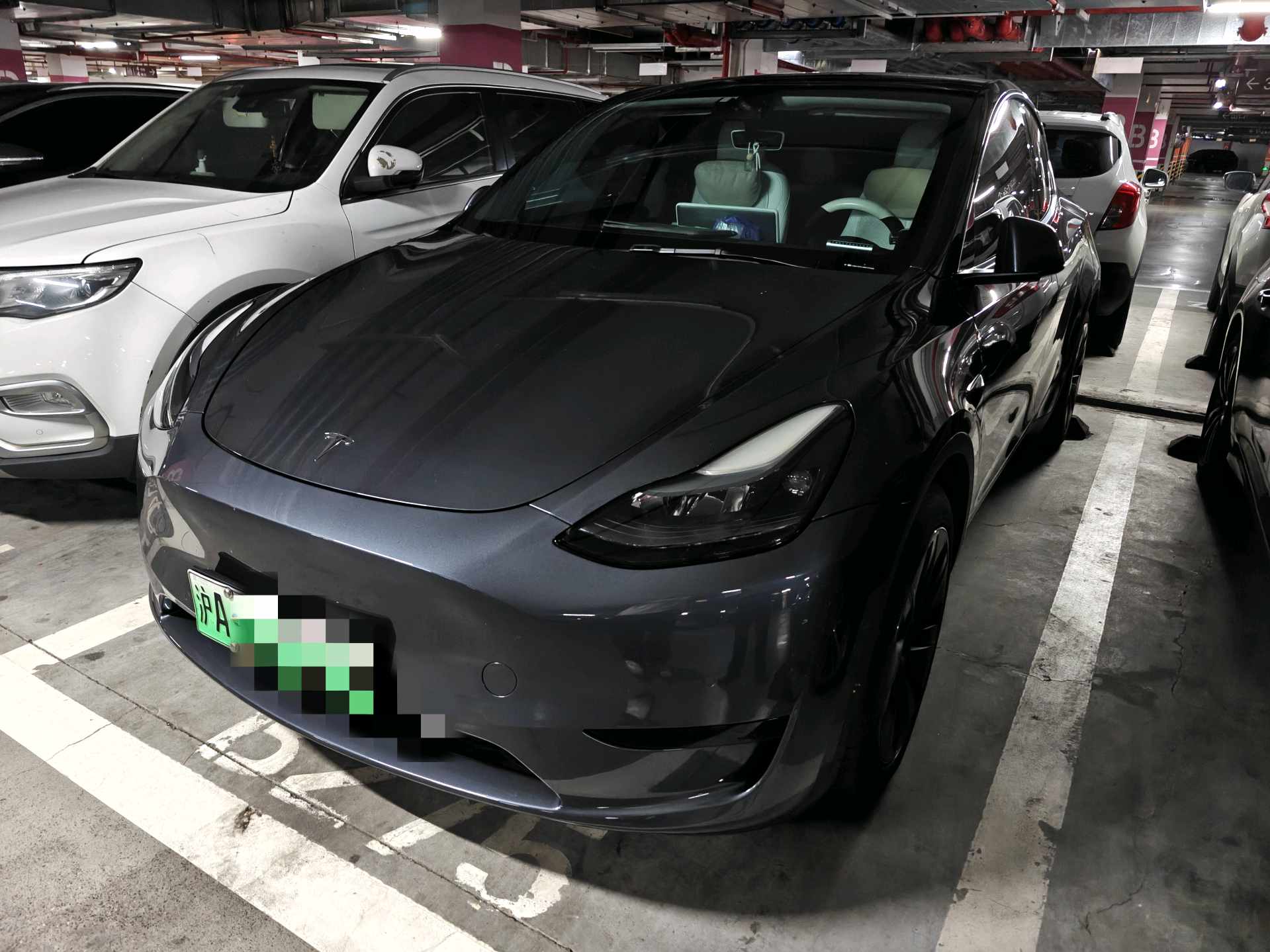 Tesla Model Y 2024 Tesla Model Y 2024 car image